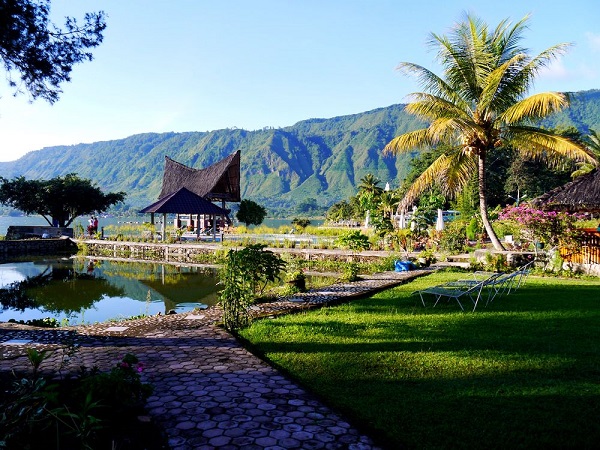 Toba Lake in Sumatra, Indonesia Photo courtesy of Alya Akhmetgareeva