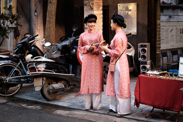 Ladies in the Old Quarter