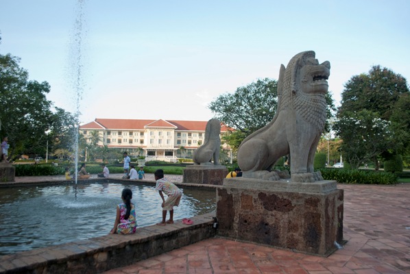 Garden fountain at Siem Reap's Royal Gardens