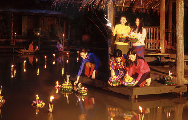 Loi Krathong celebrations. Image courtesy of the Tourism Authority of Thailand.