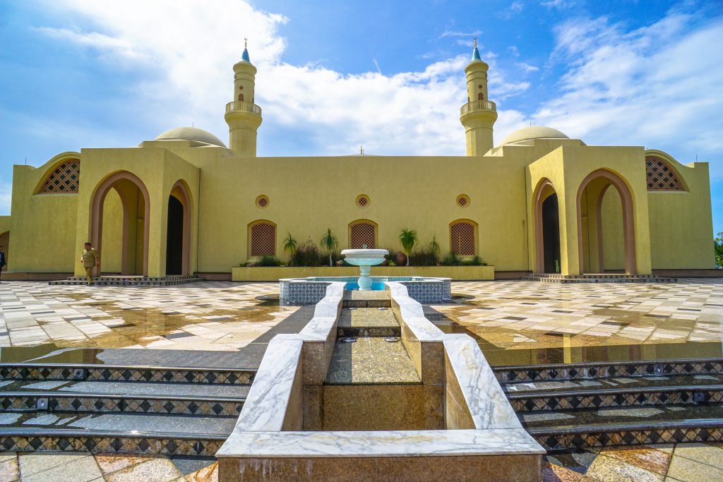 The Ash Shaliheen Mosque interior is spacious enough for 1,000 worshipers at any given time. Visit SoutheastAsia.