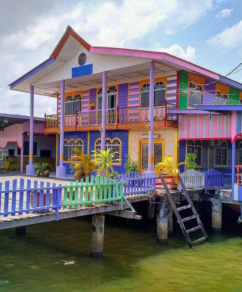 Venice of the East, Kampong Ayer.